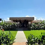 Ktima Rodies In Neochori Zacharo Tatil Evi *