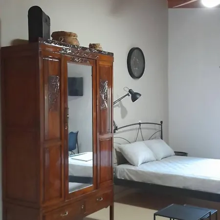 Ktima Rodies In Neochori Zacharo