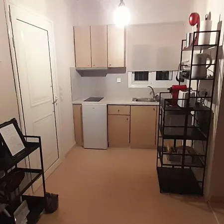 Ktima Rodies In Neochori Zacharo *