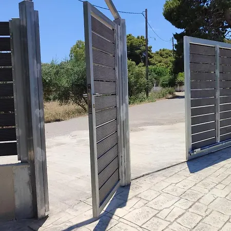 Ktima Rodies In Neochori Zacharo בית נופש